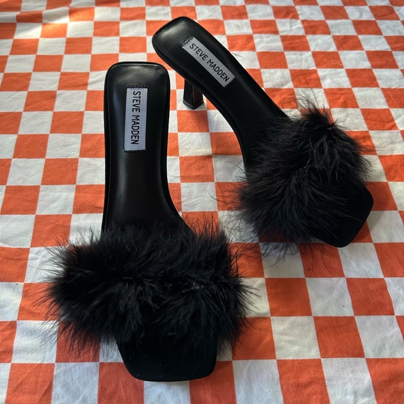 Steve Madden Karoo Heels Mules Black Feather - Picture 2 of 9